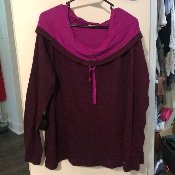 Columbia Sweaters - NWT Jewel purple two-tone Columbia pullover